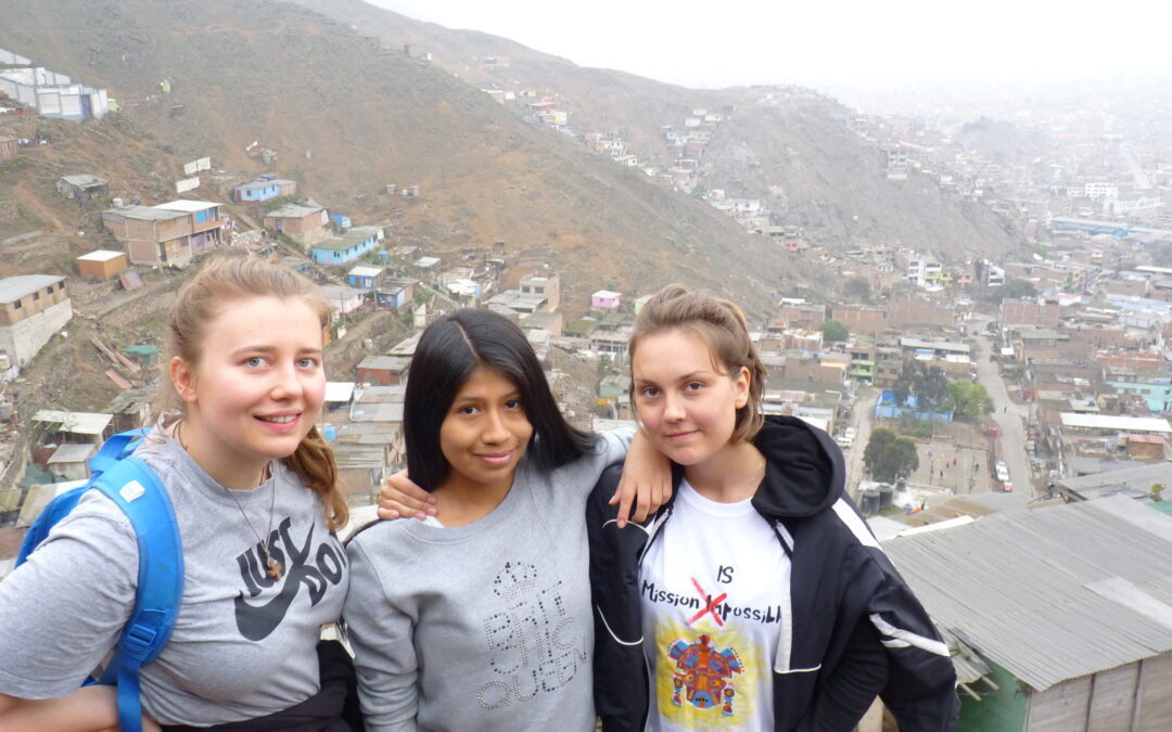 „Chciałam burzyć grube mury mojego serca i umysłu…” – świadectwo Hani z misji w Peru